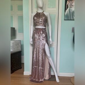 Size 6 Rose Gold Sherri Hill 51662 Sequin 2 pc gown prom dress pageant Leg Slit